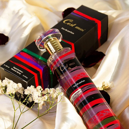 عطر زنانه سِموآ